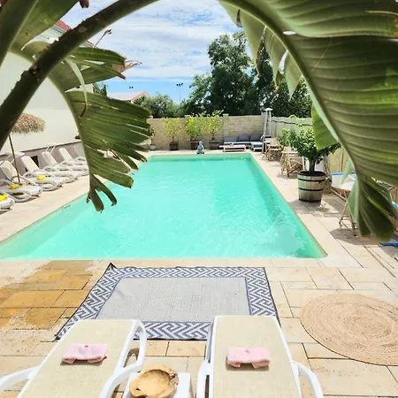 Ron De Mar - Flamingo Bed and breakfast