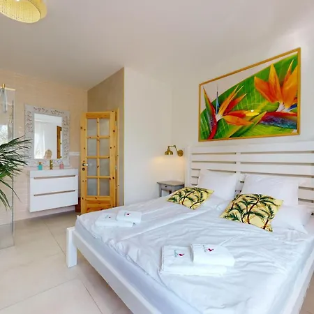 Bed and breakfast Ron De Mar - Flamingo