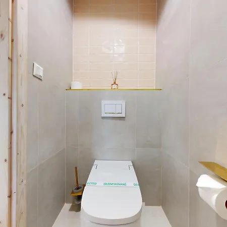 Ron De Mar - Flamingo Pezinok