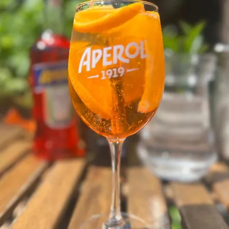 Ron De Mar - Flamingo 4* Pezinok